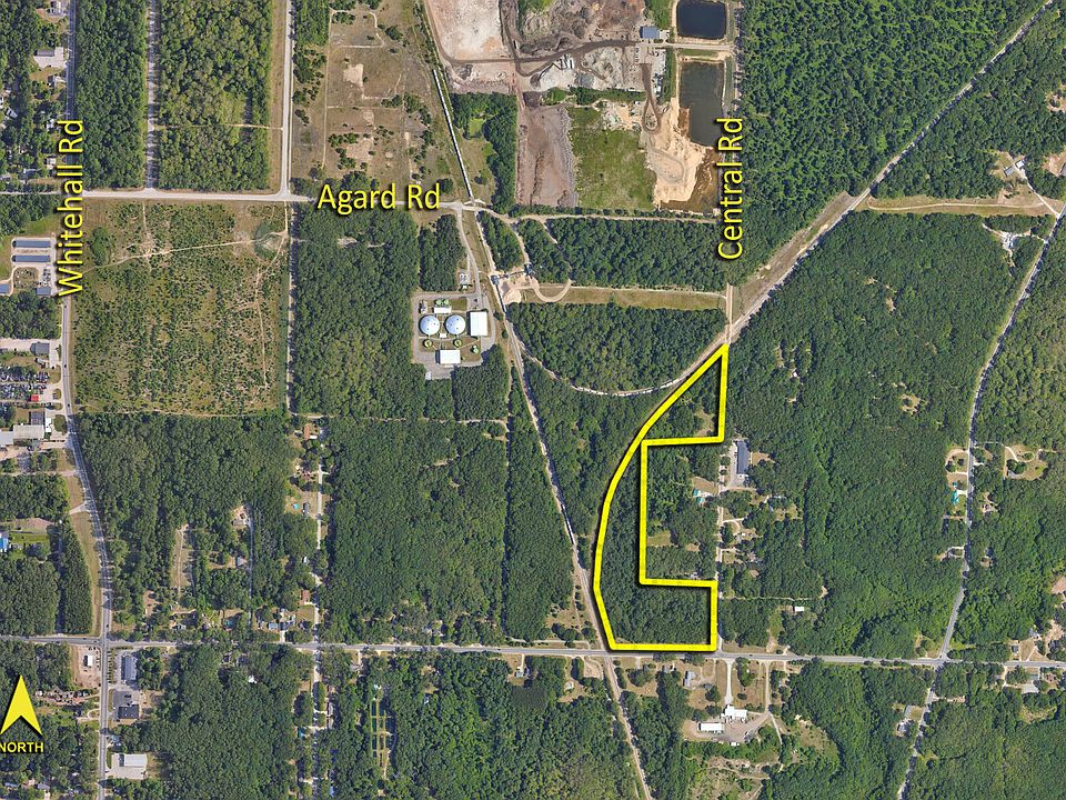 2nd image of 500 Agard Rd #26