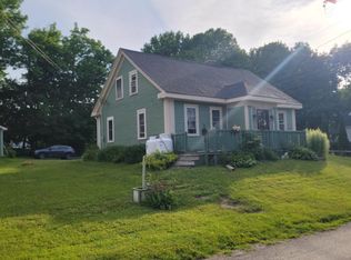 12 High St, Calais, ME 04619