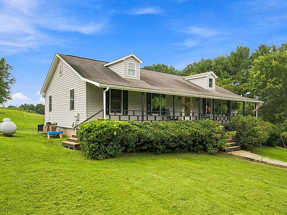 5th image of 206 Locust Hill Rd