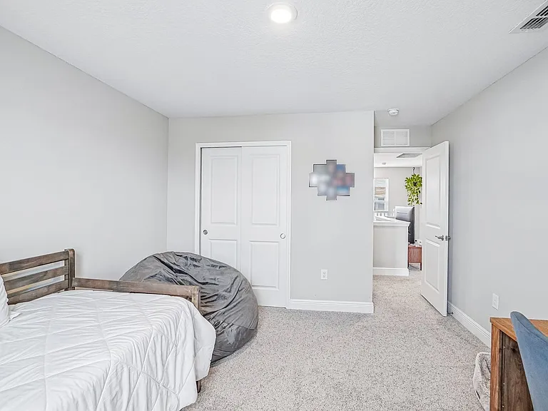 5282 Neil Dr — Photo 33