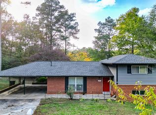 236 Pioneer Trl, Cartersville, GA 30121