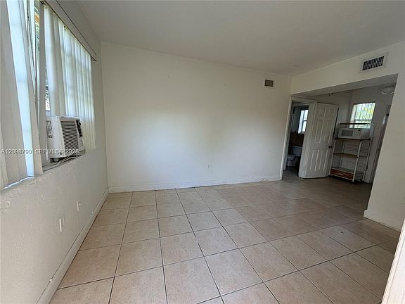 4th image of 2772 SW 23rd Ter