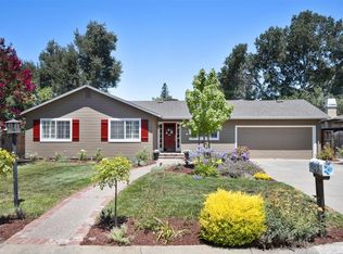 1711 Askam Ln, Los Altos, CA 94024