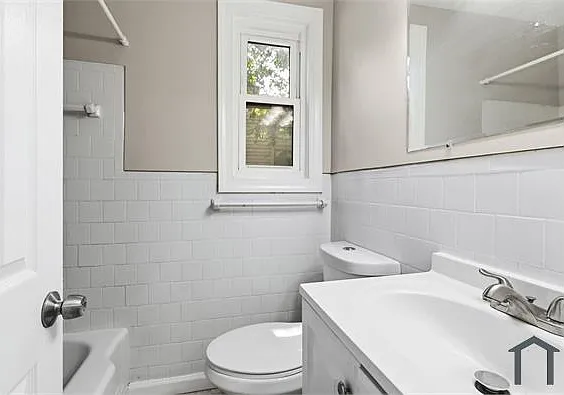 7836 Eastdale Rd — Photo 11