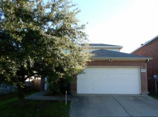3032 San Martin Dr, Arlington, TX 76010