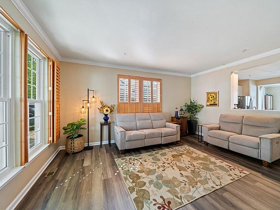 5th image of 13916 Lullaby Rd