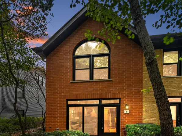 1801 W Diversey Pkwy Unit 8, Chicago, IL 60614