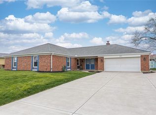 3685 Meadowcourt Dr, Dayton, OH 45431