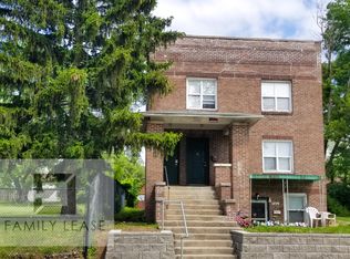 1034 W Macon St #A, Decatur, IL 62522