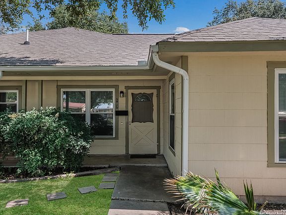 4th image of 107 LAURELWOOD DR