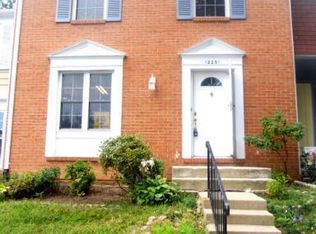 12231 Allspice Ct, Woodbridge, VA 22192