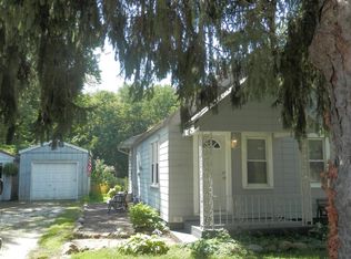 1720 Meadow Ave, East Peoria, IL 61611