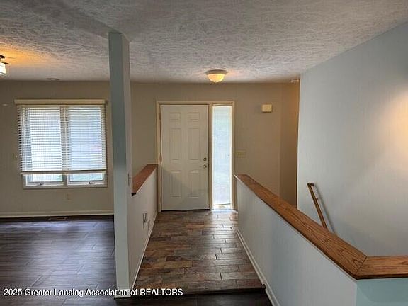 3rd image of 2434 Emerald Lake Dr