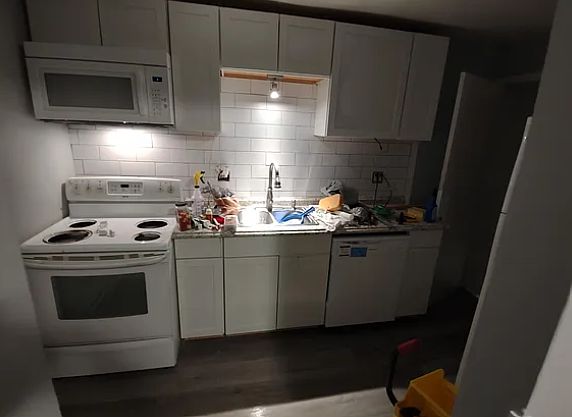 3rd image of 807 Manning Ave #831