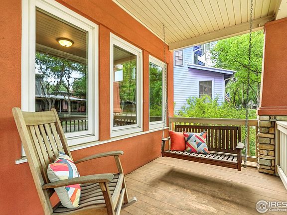 3rd image of 802 Neon Forest Cir
