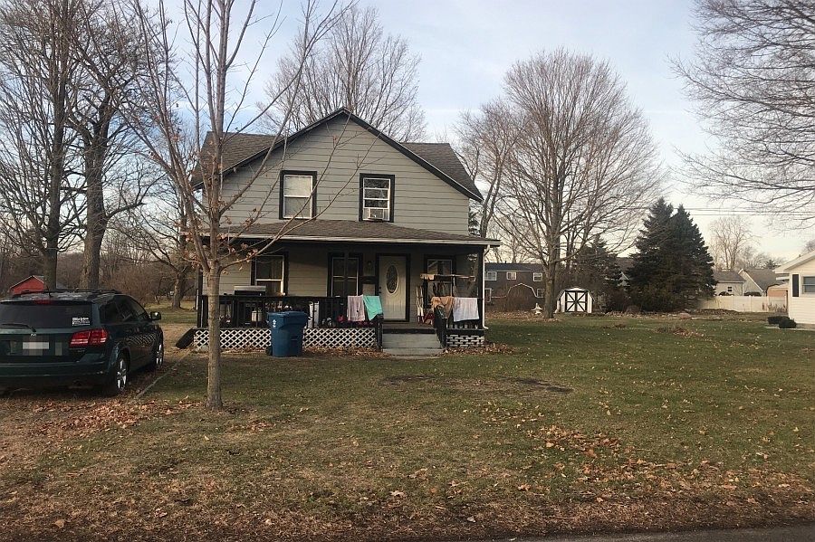 1st image of 315 Grant St