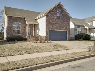 856 Pin Oak Dr, Antioch, TN 37013