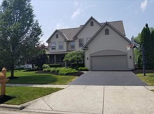 2533 Tulane Ct, Lewis Center, OH