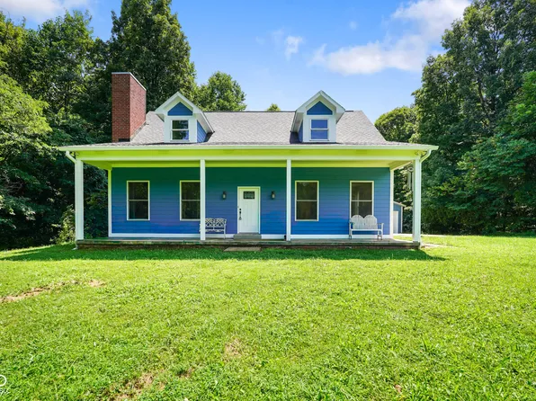 6723 Red Day Rd, Martinsville, IN 46151
