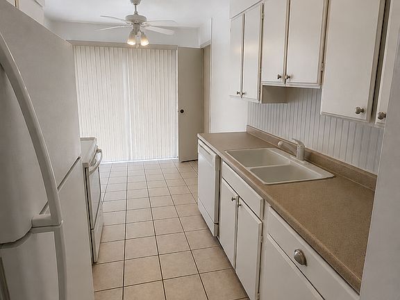 2nd image of 625 N 600 W APT 1