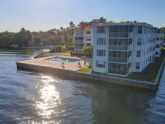 3rd image of 1810 New Palm Way #415