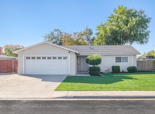 1640 Griffith Ave, Clovis, CA 93611