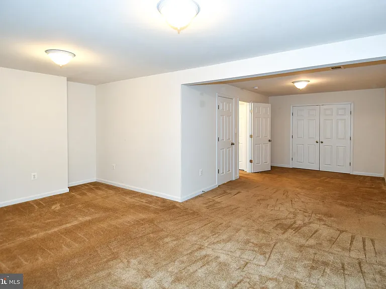 3082 American Eagle Blvd — Photo 45