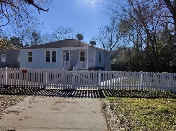 2701 Decatur St, North Charleston, SC 29405