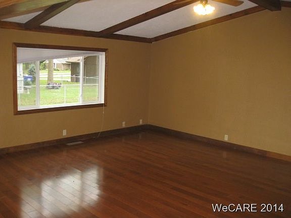 2nd image of 1731 Northbrook Dr