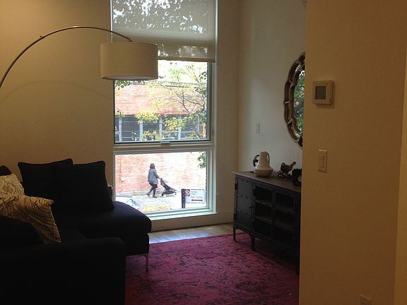 3rd image of 515 Midwood St