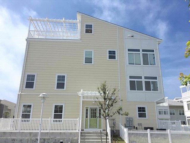 1st image of 6302 Ocean Ave N