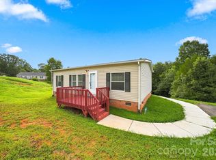 8660 Hollywood Dr, Connelly Springs, NC 28612