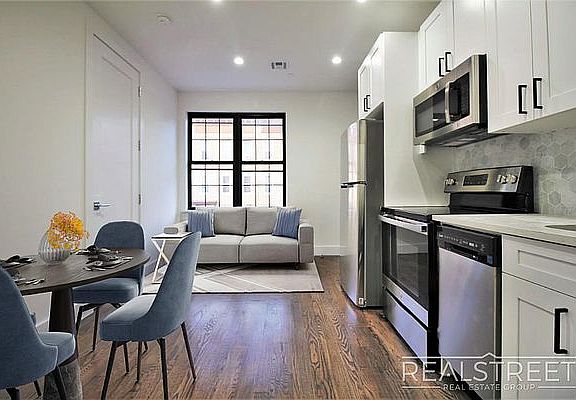 2nd image of 122 Thomas S Boyland St #3R