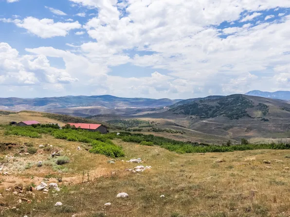 4374 S Oakview Dr, Coalville, UT 84017