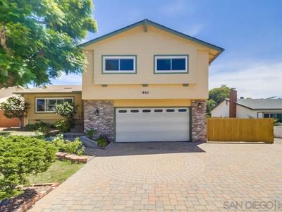 6377 Casselberry Way, San Diego, CA, 92119