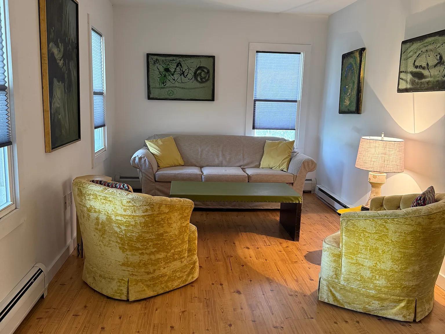 1 bed, 1100 sqft, $1,800 — Photo 2