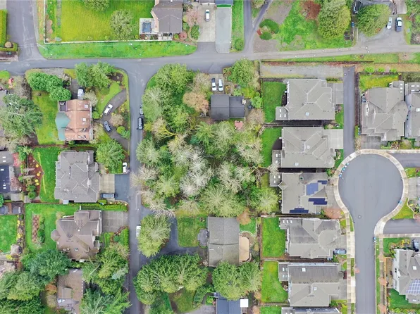 246 211th Place NE, Sammamish, WA 98074