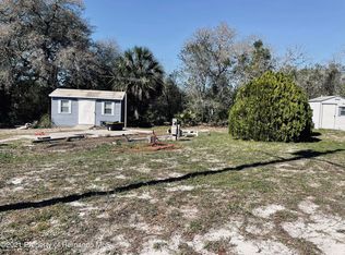 9552 Gray Fox Dr, Weeki Wachee, FL 34613