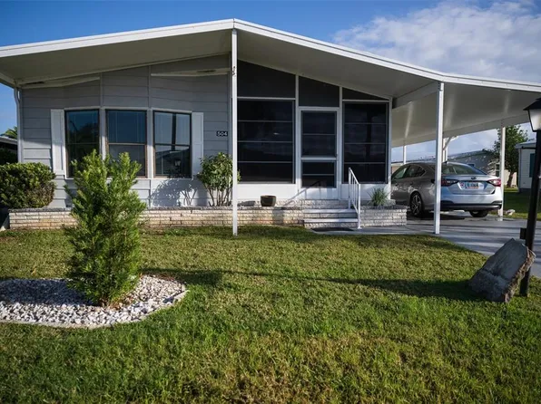 504 La Playa Cir, North Port, FL 34287