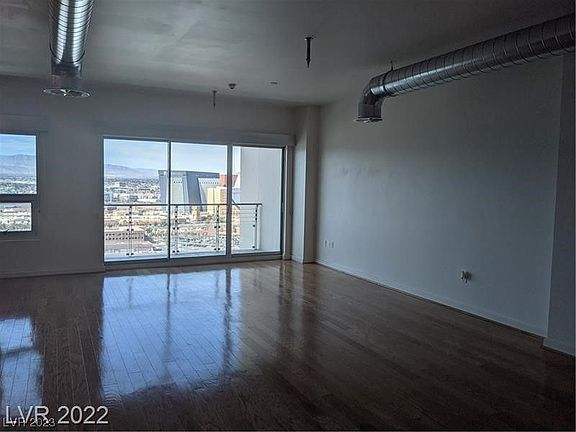 5th image of 200 Hoover Ave Unit 1902