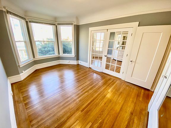 3rd image of 1645 Golden Gate Ave APT 4