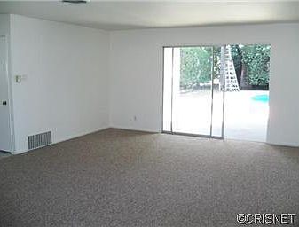 3rd image of 9336 Lemona Ave