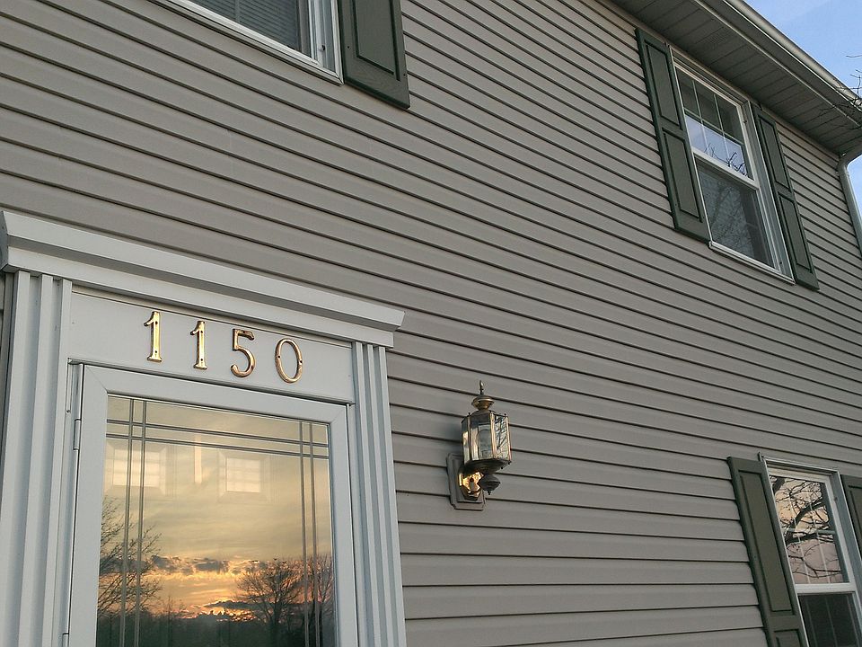 2nd image of 1150 W Beaver Trail Dr