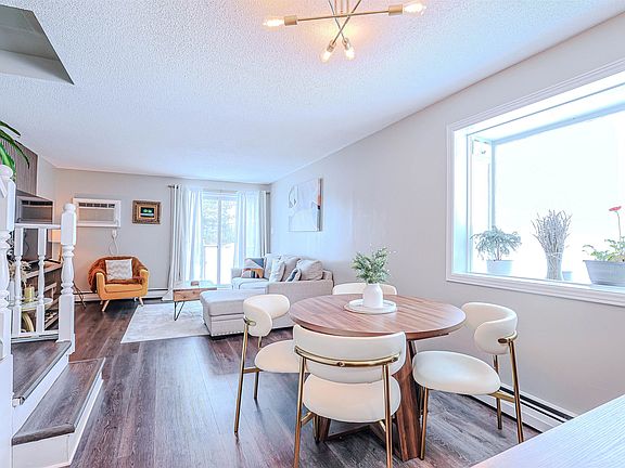 3rd image of 76 Shelburne Road