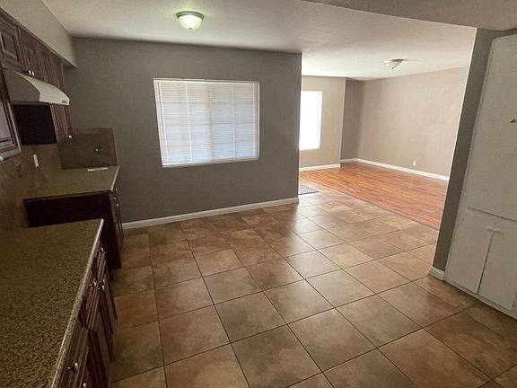 5th image of 6920 Dunsbach Way APT B