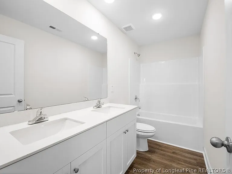 544 Ashley Heights Dr — Photo 23