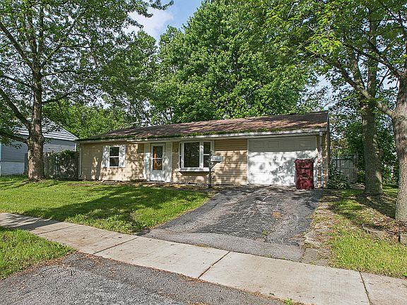 3rd image of 22428 Nichols Ave