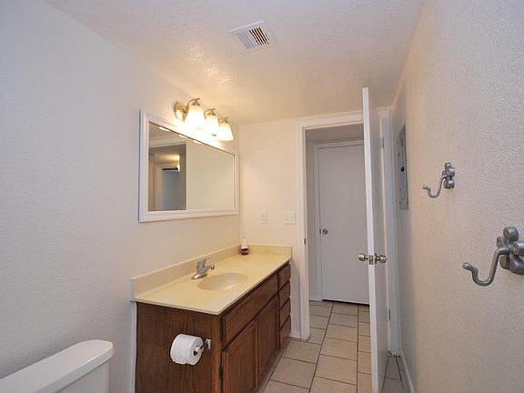 4th image of 6228 E Greenway St APT 103