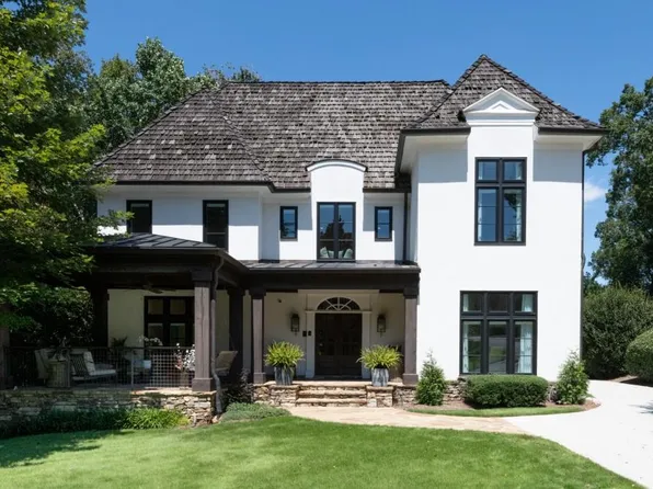 710 Registry Ln, Sandy Springs, GA 30342