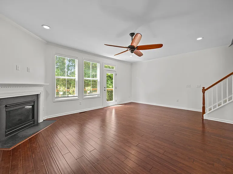 5639 Wade Park Blvd — Photo 9